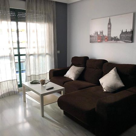Torremolinos, Playa Del Bajondillo, Primera Linea Екстериор снимка